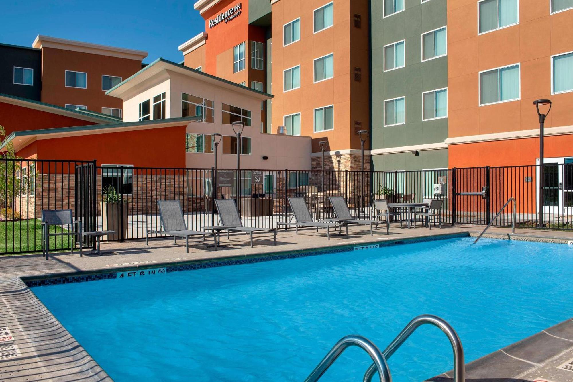 By Marriott Southwest Hotel Lubbock